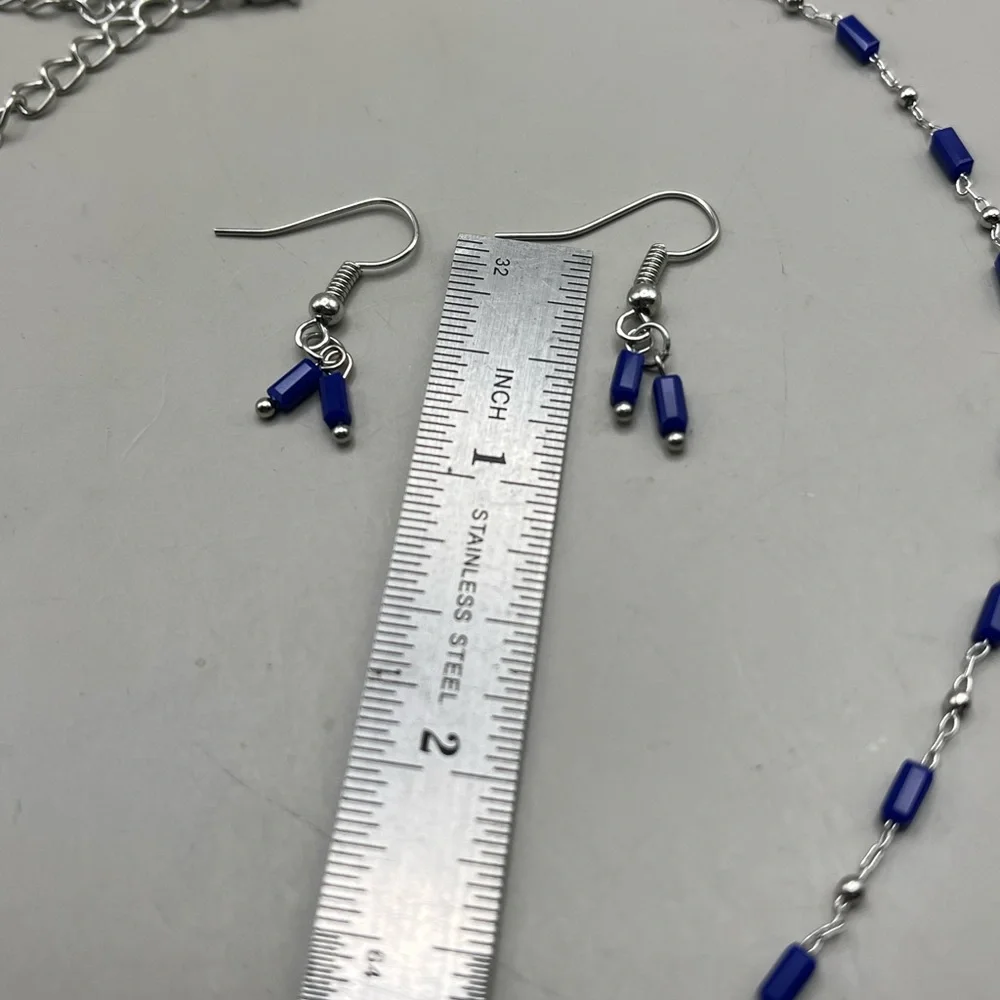 Elegant Blue Lapis and Silver Necklace and Earring Set - Picture 4 of 5